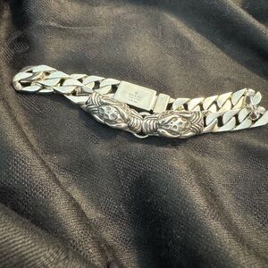 Gucci Garden 925 Silver Feline Head Engraved Bracelet